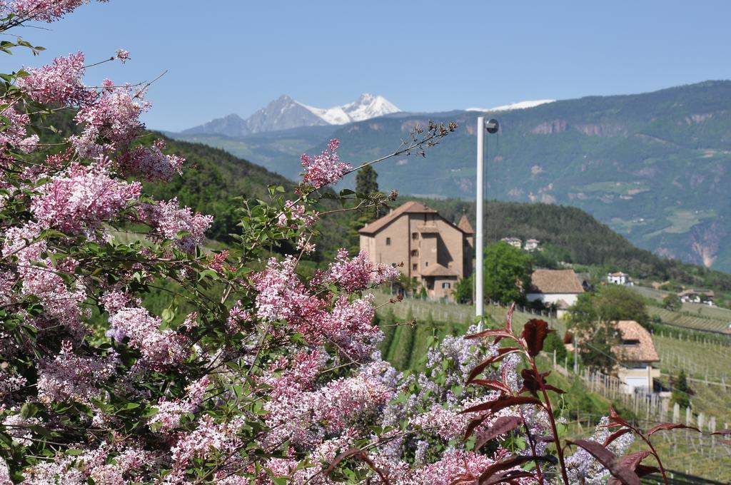 Schloss-Hof Eppan an der Weinstraße Eksteriør billede
